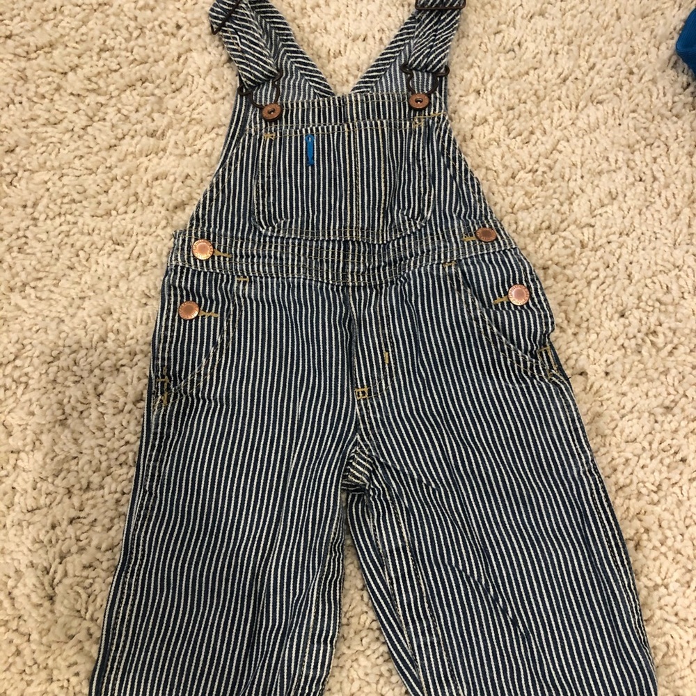 Oshkosh overalls - Picture 1 of 2